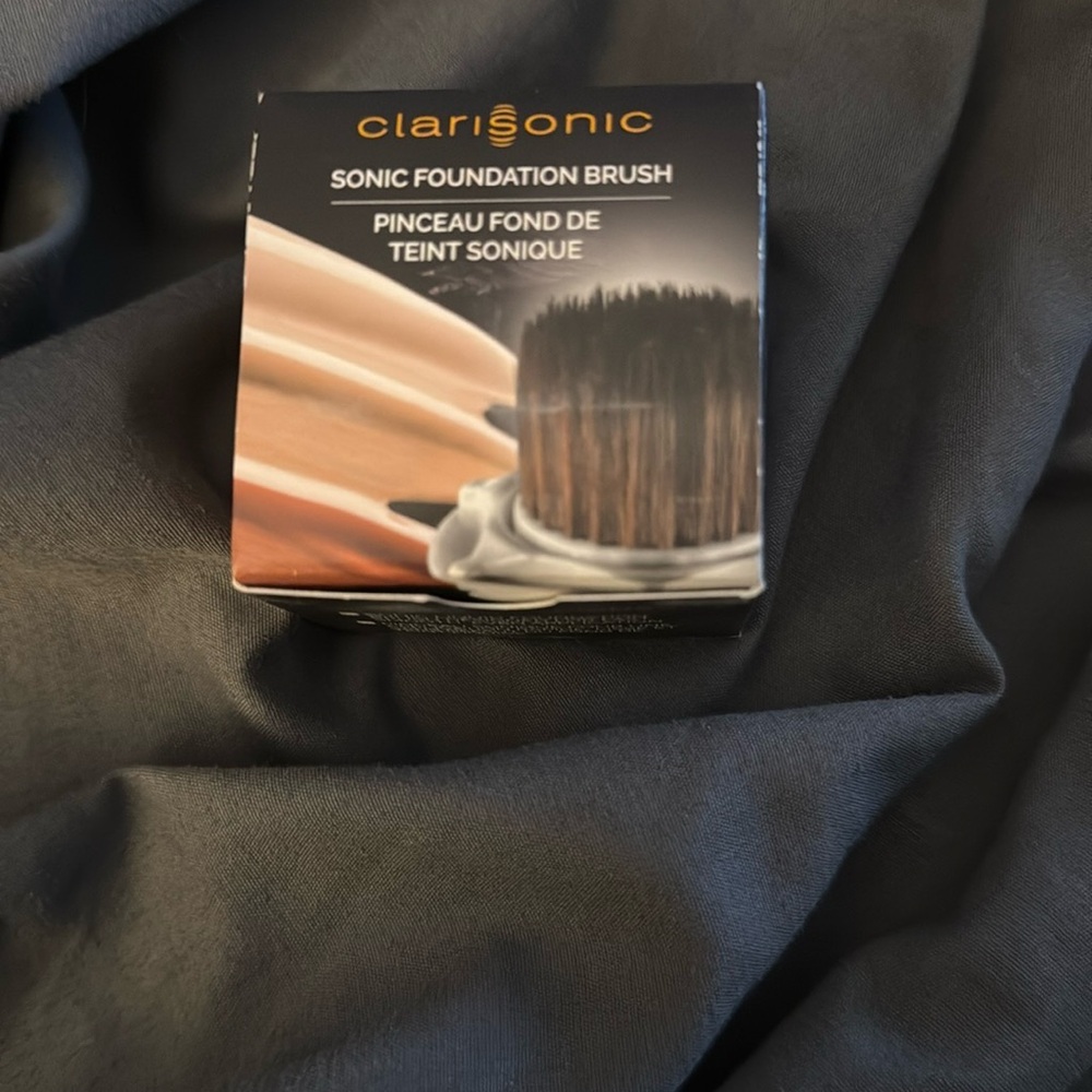 Never Opened Clarisonic Sonic Foundation Brush - Black